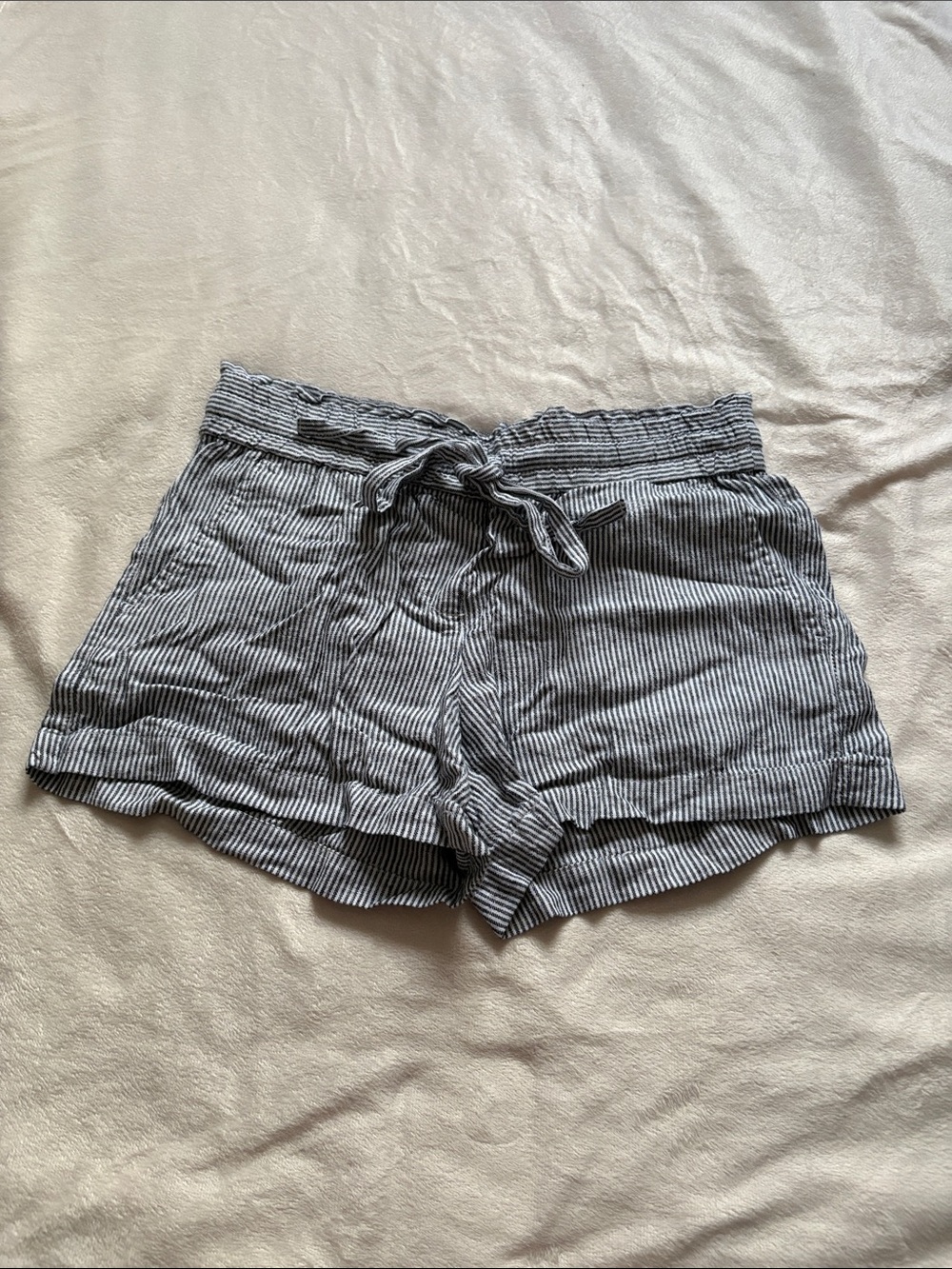 Loft Striped Tie-Waist Women's Shorts - Blue/White size small